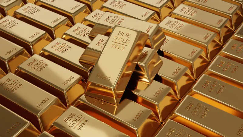 The Pros and Cons of Investing in Gold ETFs