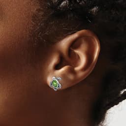 rhodium-plated-polished-and-antiqued-green-crystal-august-birthstone-turtle-earrings-ss