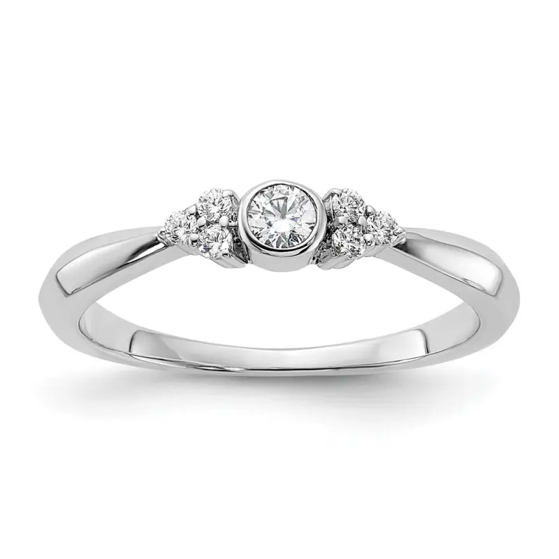 white-gold-first-promiselab-grown-diamond-round-bezel-ring