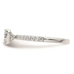 promises-white-gold-diamond-cluster-engagement-ring