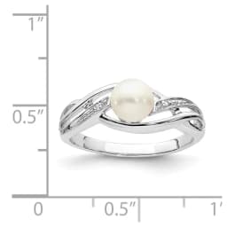 rhodium-plated-diamond-and-fw-cultured-pearl-ring-ss