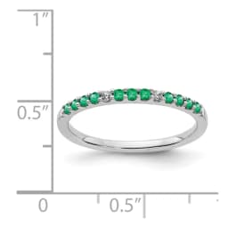 14k-white-gold-diamond-and-emerald-band